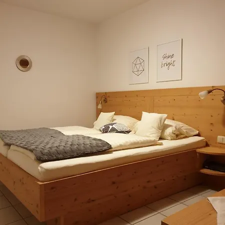 Ferienwohnung Huttenhof 1.2 *